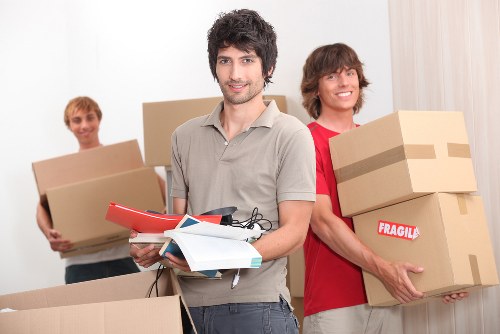 Van service helping with a house move in Debeauvoirtown