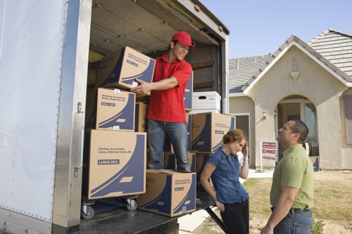 Keyboard navigable accessibility features on a local man with van site